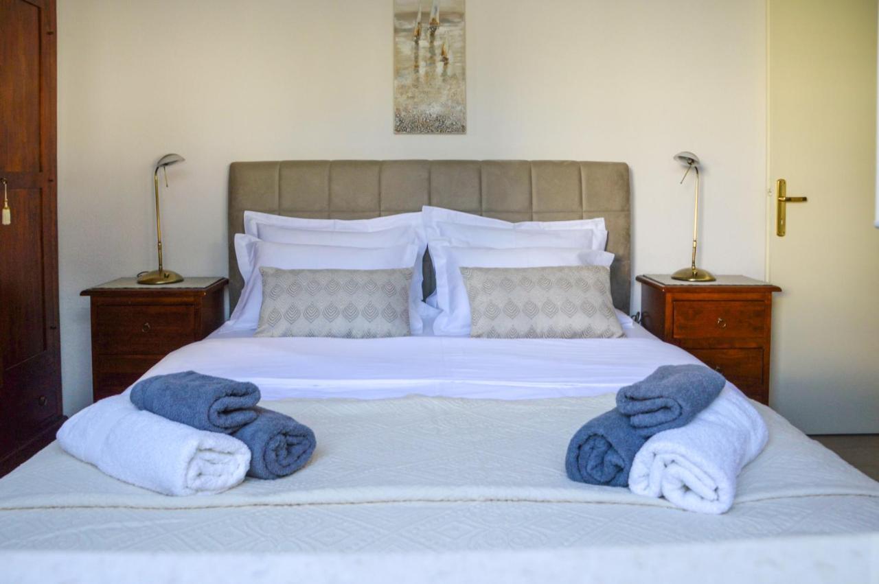Issa Holiday Home - 3 Min Walk To Beach Kaštela 外观 照片